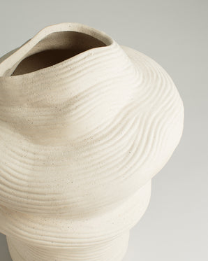 Matt ceramic vase, Luzz, cream