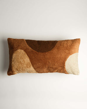 Cushion Brown/terracotta spots