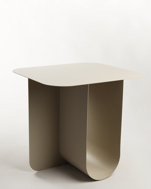 Metal side table - Square, beige